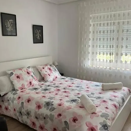 A Pocos Minutos Del Centro Apartmán *